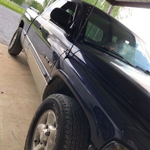 Meet your Posher, Kelsie nicole